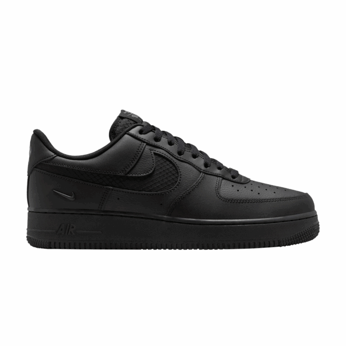 Nike Air Force 1 Low SE Triple Black Ripstop